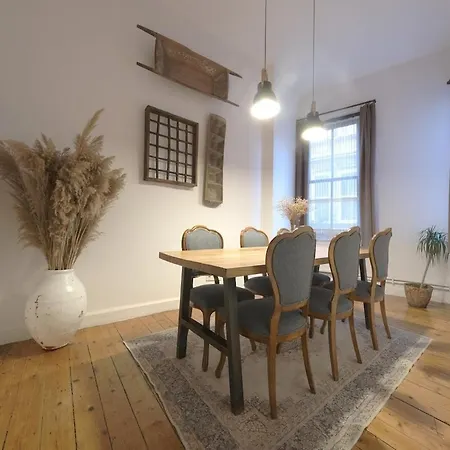 Stylish & High Ceiling Around Galata Tower Appartamento *